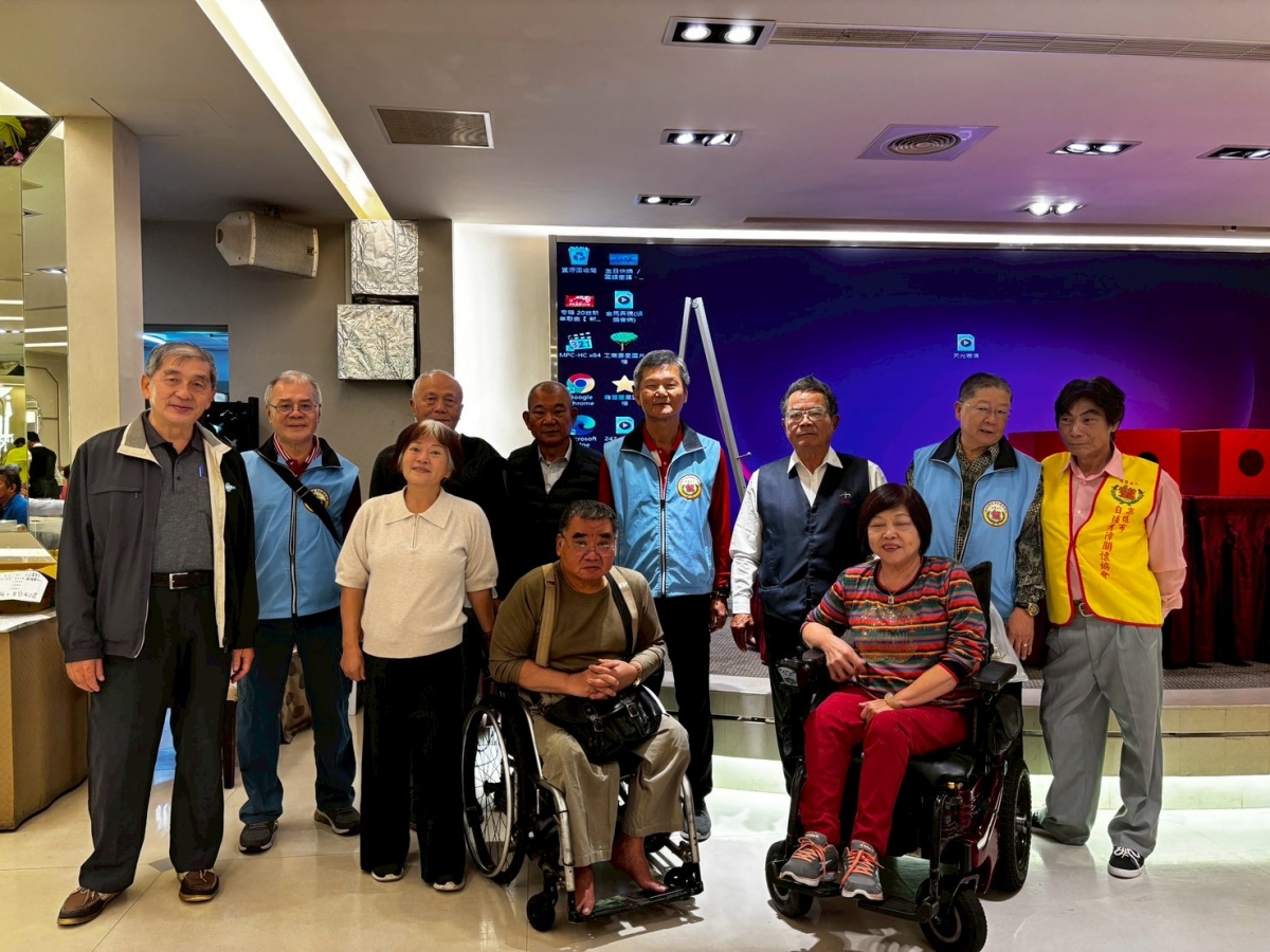 LINE_ALBUM_20251207_251208_1